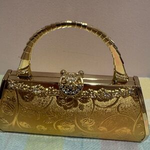 New Luxurious Gold Baroque Clutch with Curved Handle